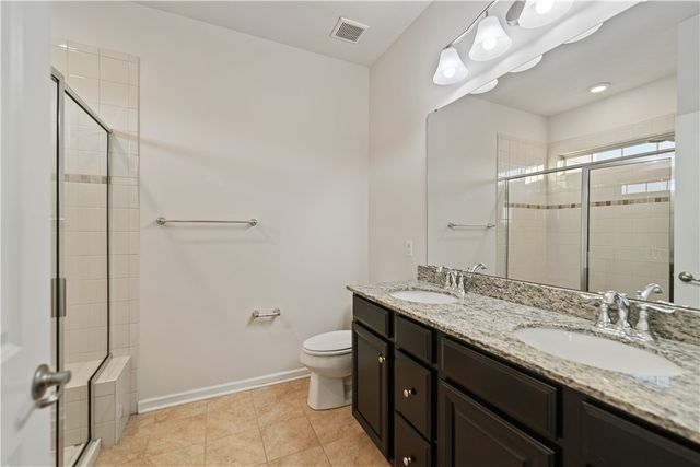 407 Fairmont Dr, Marshall, PA 15090