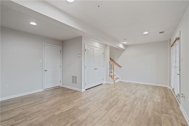 407 Fairmont Dr, Marshall, PA 15090