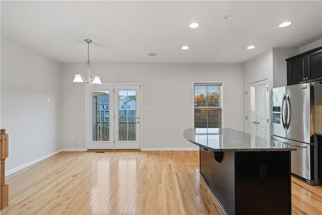 407 Fairmont Dr, Marshall, PA 15090