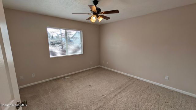 8671 W David ST, Rathdrum, ID 83858
