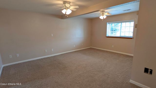 8671 W David ST, Rathdrum, ID 83858