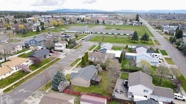 8671 W David ST, Rathdrum, ID 83858