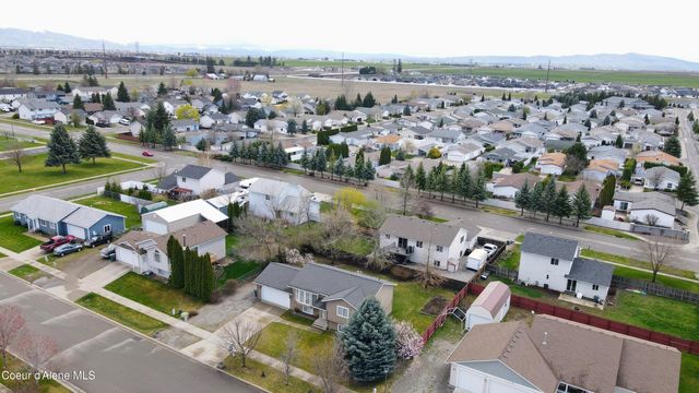 8671 W David ST, Rathdrum, ID 83858