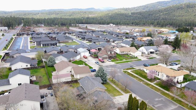 8671 W David ST, Rathdrum, ID 83858