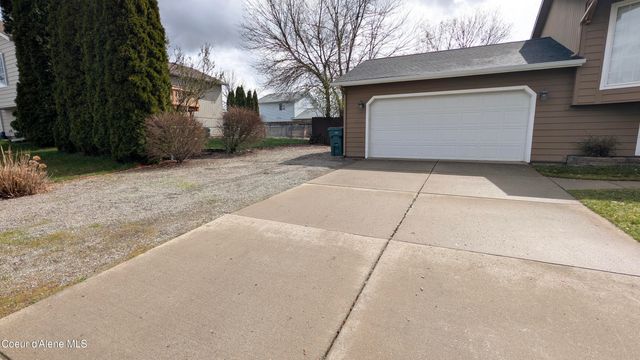 8671 W David ST, Rathdrum, ID 83858