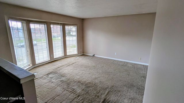 8671 W David ST, Rathdrum, ID 83858