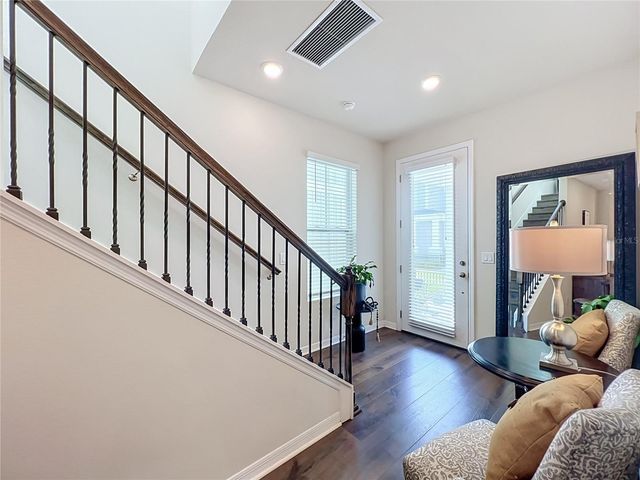 910 TROWMAN ALY, Winter Garden, FL 34787