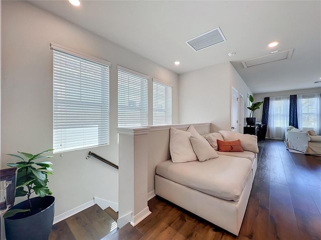 910 TROWMAN ALY, Winter Garden, FL 34787