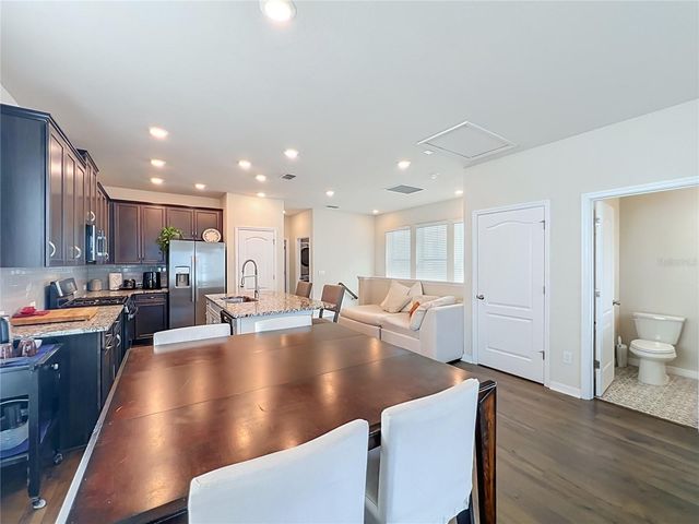 910 TROWMAN ALY, Winter Garden, FL 34787