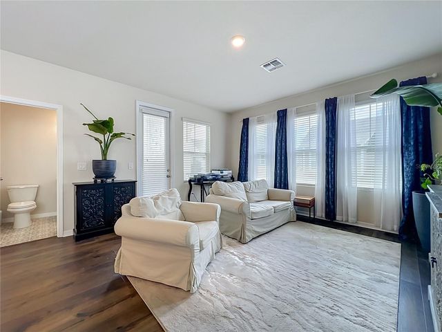 910 TROWMAN ALY, Winter Garden, FL 34787