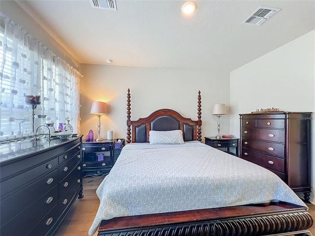 910 TROWMAN ALY, Winter Garden, FL 34787