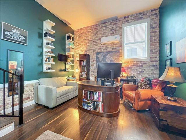 910 TROWMAN ALY, Winter Garden, FL 34787