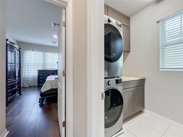 910 TROWMAN ALY, Winter Garden, FL 34787