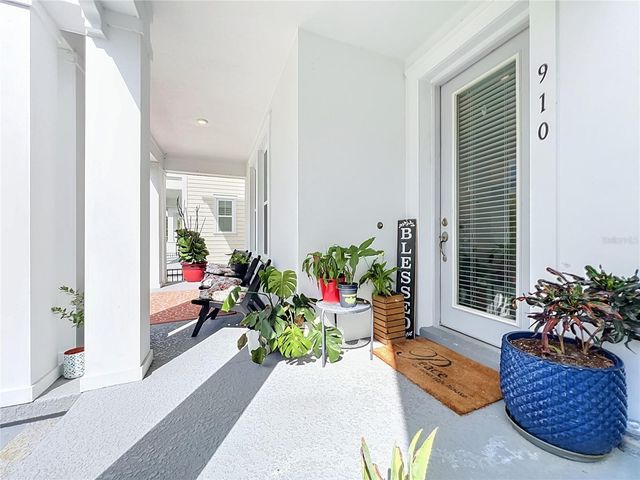 910 TROWMAN ALY, Winter Garden, FL 34787