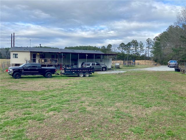 597 Sam Byrum Road, Iva, SC 29655