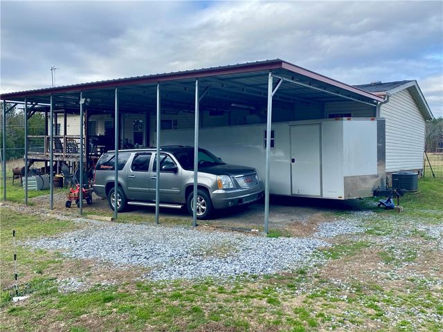 597 Sam Byrum Road, Iva, SC 29655