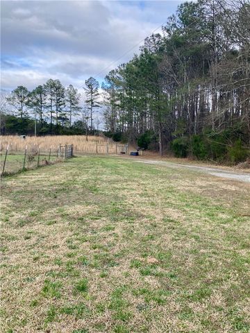 597 Sam Byrum Road, Iva, SC 29655