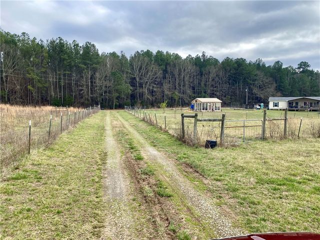 597 Sam Byrum Road, Iva, SC 29655