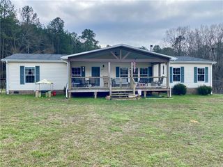 597 Sam Byrum Road, Iva, SC 29655
