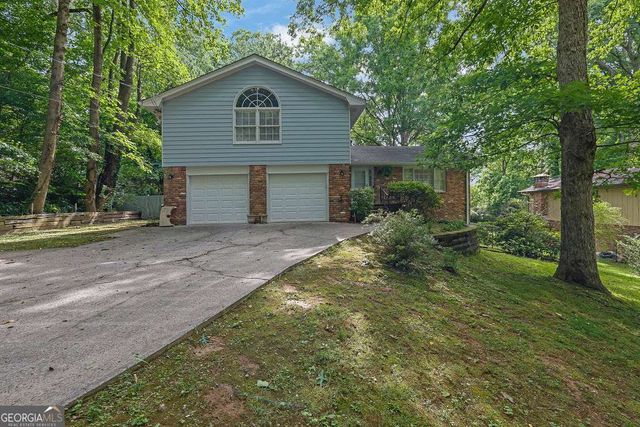4916 Oak Grove Drive, Sugar Hill, GA 30518