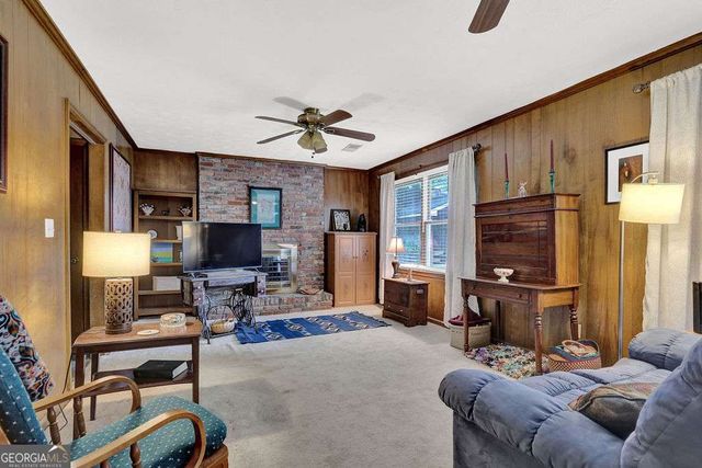 4916 Oak Grove Drive, Sugar Hill, GA 30518