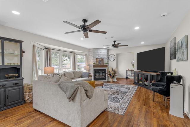 315 S Avenue G, Clifton, TX 76634