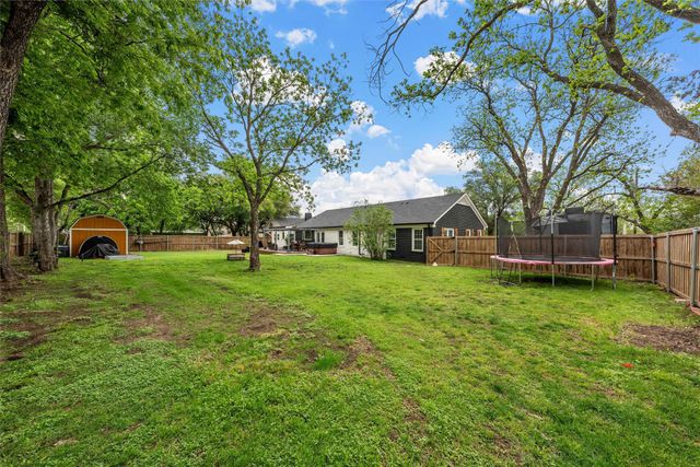 315 S Avenue G, Clifton, TX 76634