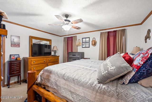 1856 Oxpen Road SW, Supply, NC 28462