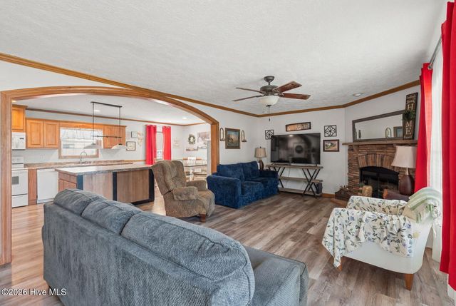 1856 Oxpen Road SW, Supply, NC 28462