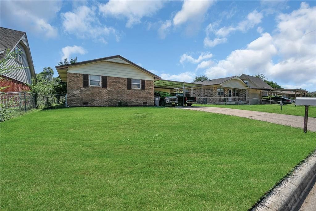 314 NW 62nd Street, Lawton, OK 73505
