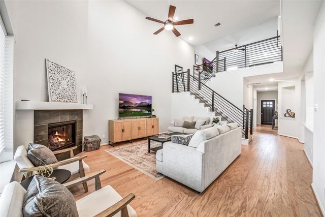 2460 Fairway Harbor Drive, Katy, TX 77493
