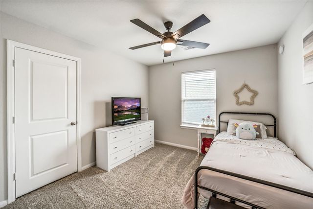 2460 Fairway Harbor Drive, Katy, TX 77493