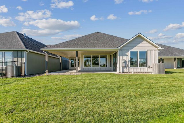 4550 N Sandkey St, Wichita, KS 67204