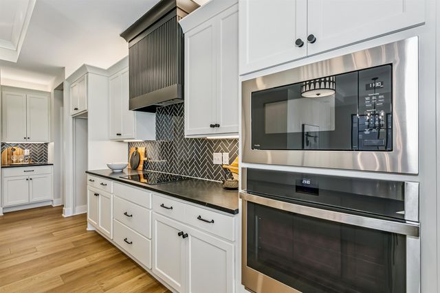 4550 N Sandkey St, Wichita, KS 67204