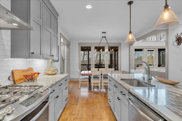 8581 Silver View Ln, Silver Point, TN 38582