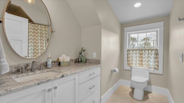 8581 Silver View Ln, Silver Point, TN 38582