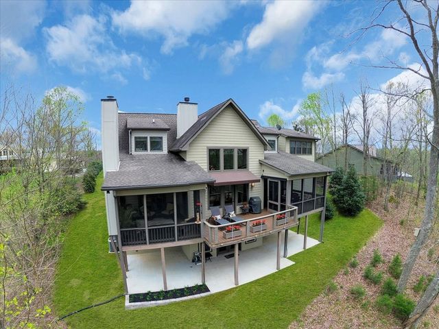 8581 Silver View Ln, Silver Point, TN 38582