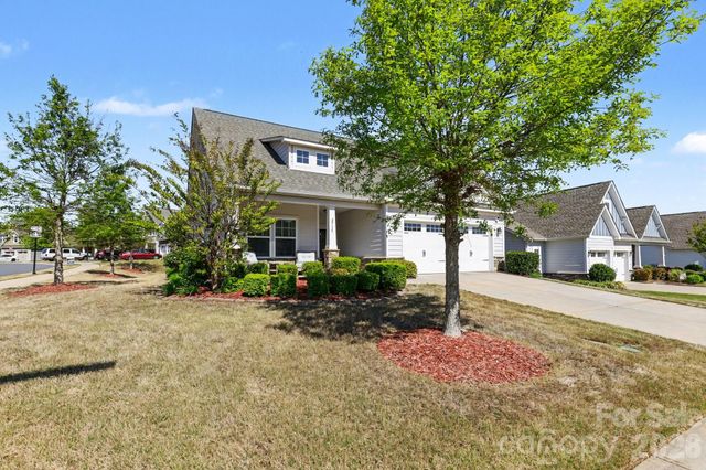 2715 Watergarden Street, York, SC 29745