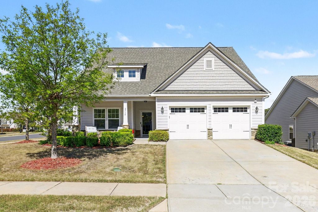 2715 Watergarden Street, York, SC 29745