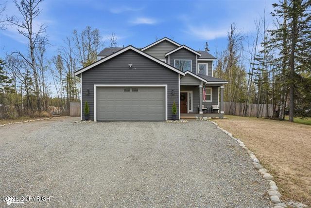 2380 E Grizzly Bear Drive, Wasilla, AK 99654