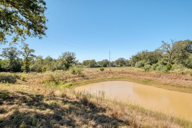 532 Peach Creek RD, Rosanky, TX 78953