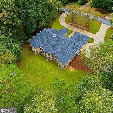 1988 Fairgreen Drive, Stone Mountain, GA 30087