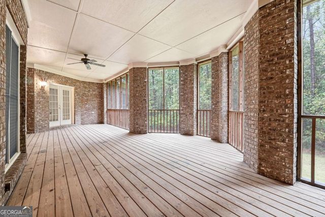 1988 Fairgreen Drive, Stone Mountain, GA 30087