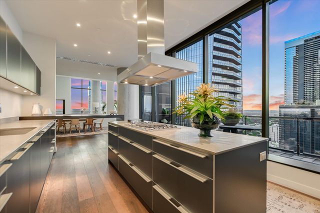 210 Lavaca ST 3603, Austin, TX 78701
