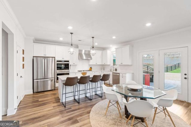409 Carmichael Circle, Canton, GA 30115