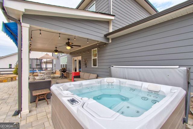 409 Carmichael Circle, Canton, GA 30115