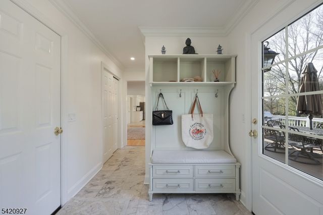 12 Buttonwood Ct, Montgomery Twp., NJ 08502