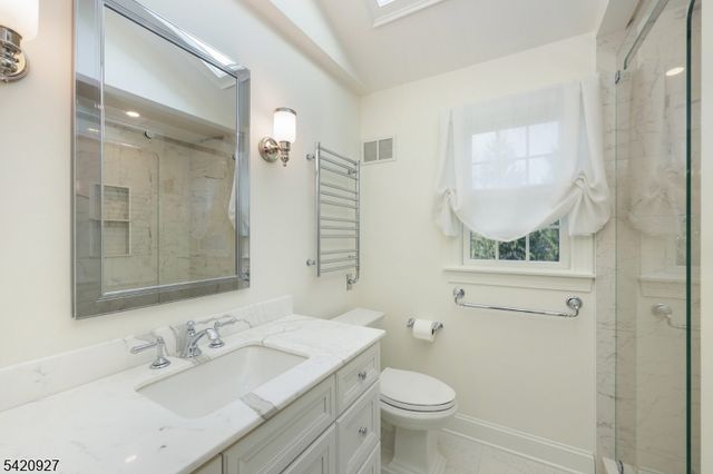 12 Buttonwood Ct, Montgomery Twp., NJ 08502