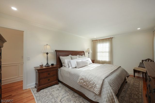 12 Buttonwood Ct, Montgomery Twp., NJ 08502