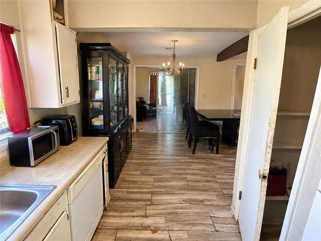 6260 Mozart Drive, Riverdale, GA 30296